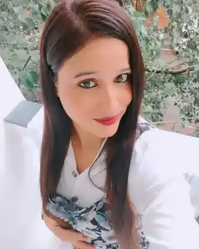 Call Girls in Dhaurahara